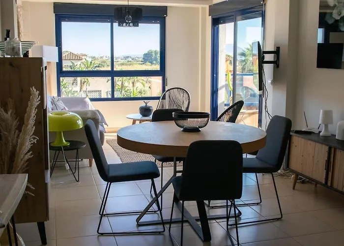 Coqueto Apartamento Con Vistas Al Mar